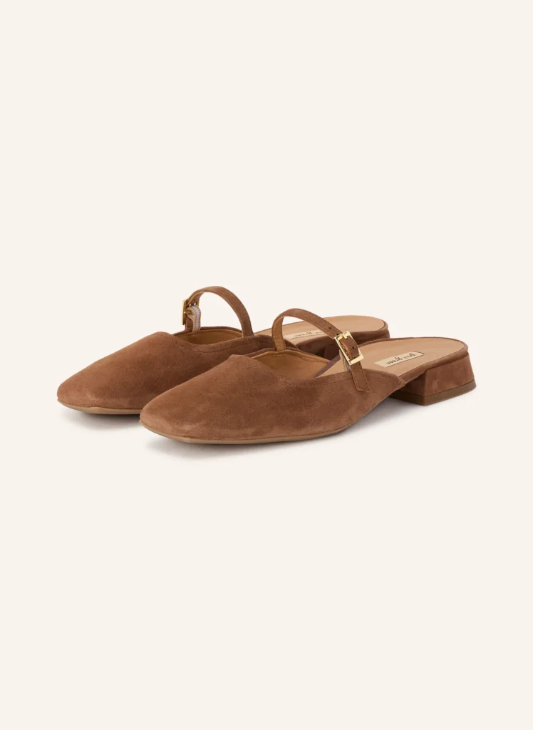 buty-na-lato-dla-ciepłej-wiosny-zamszowe-mule-na-niskim-klocku-karmelowy-brąz