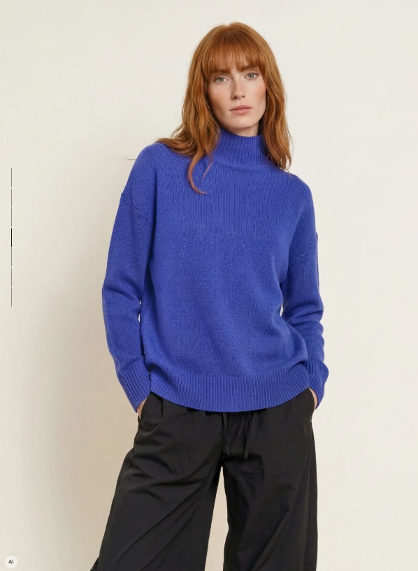 sweter-kaszmirowy-dla-chłodnej-zimy-saphire-blue